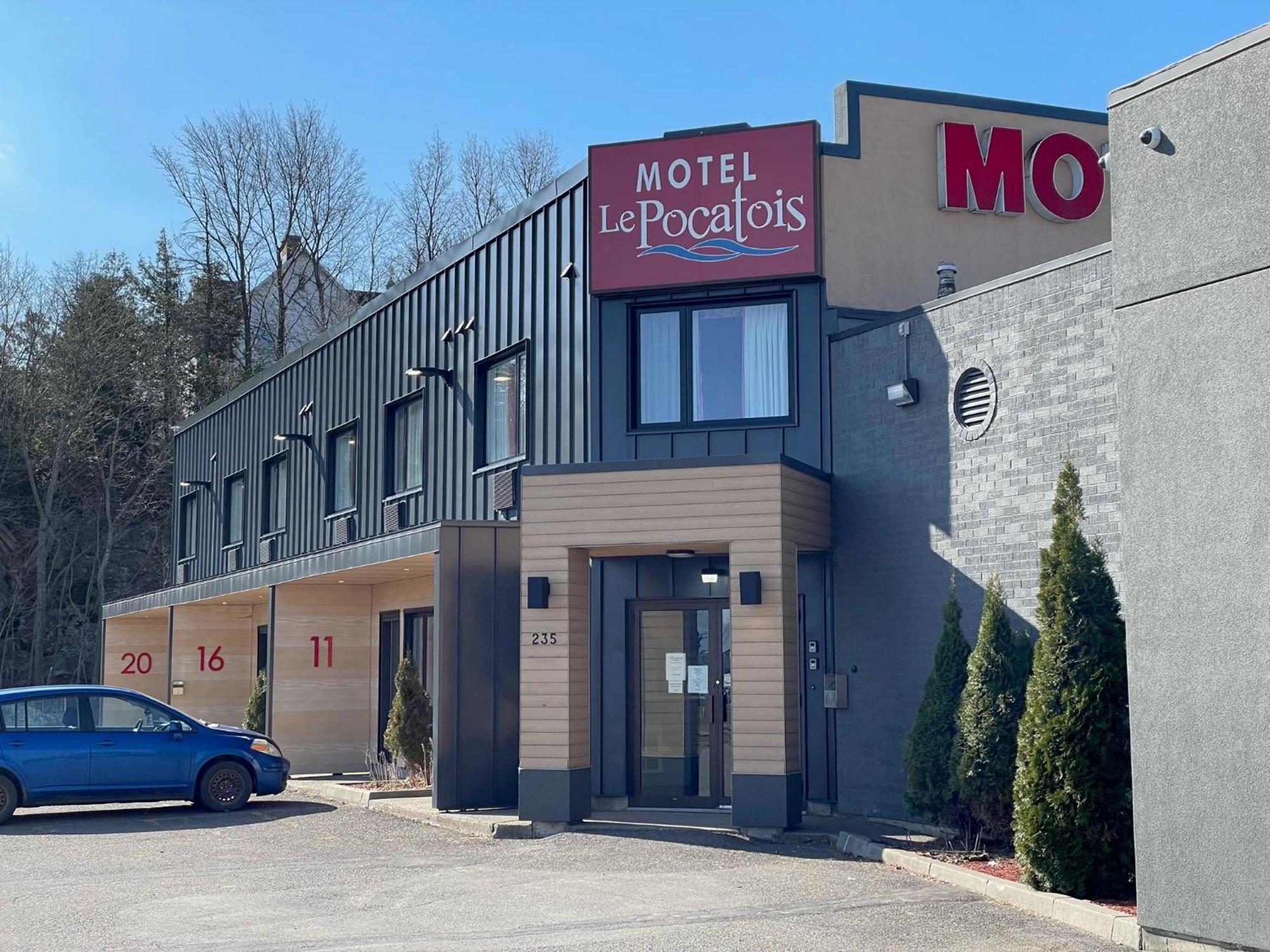 Motel Le Pocatois La Pocatiere Buitenkant foto